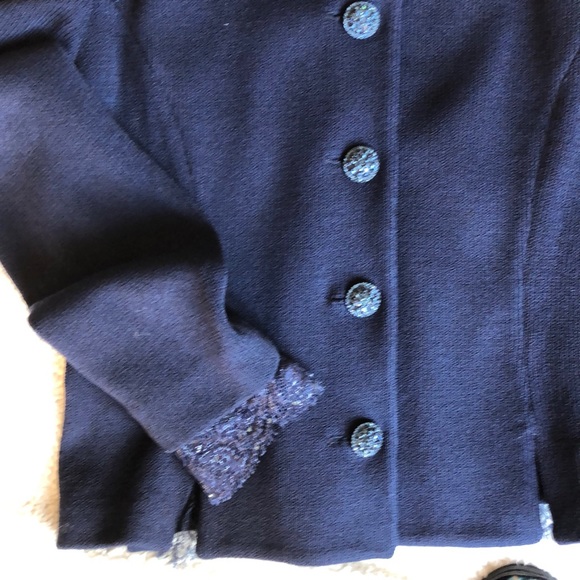 St John Knit suit - Picture 4 of 4